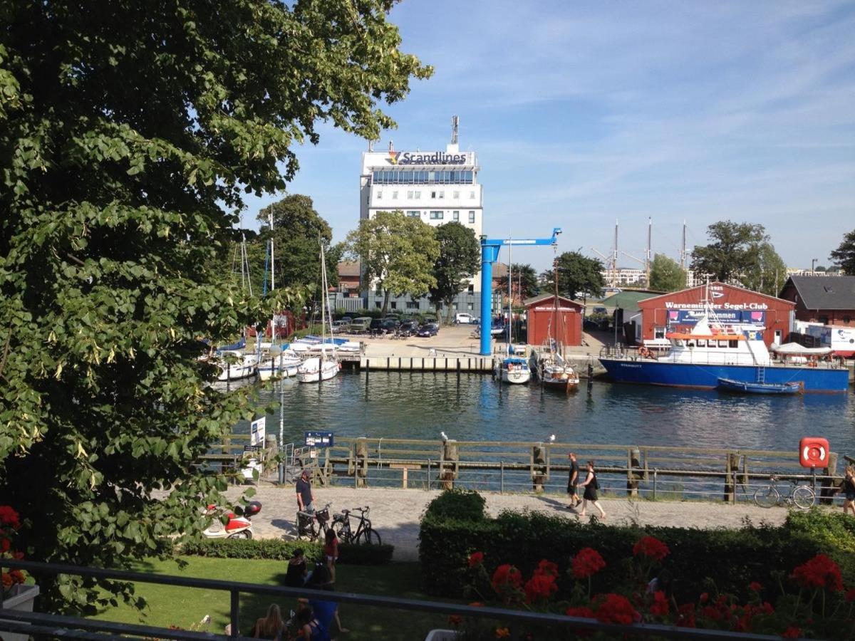 Doppelzimmer Lunch, Direkt Am Alten Strom Rostock Exterior photo